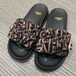 Fendi Women's Brown Slippers
